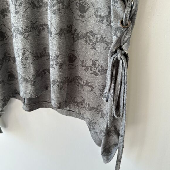 Disney Hot Topic Beauty & The Beast Gray Blouse Shirt Side Tie Mrs Potts Chip SM - Picture 6 of 11